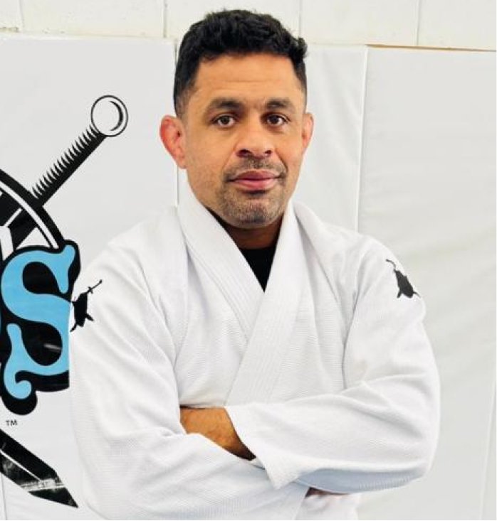 Professor Paulinho, Head Coach